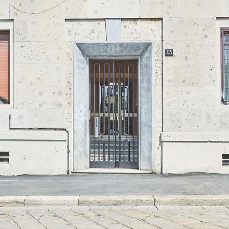 Spacious Flat Close To Fondazione Prada & Metro Milánó Kültér fotó